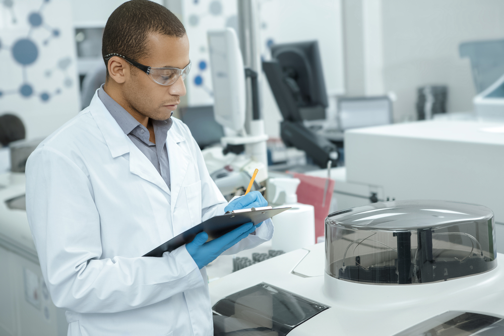 Aprenda a fazer uma boa gestão de laboratório de análises clínicas