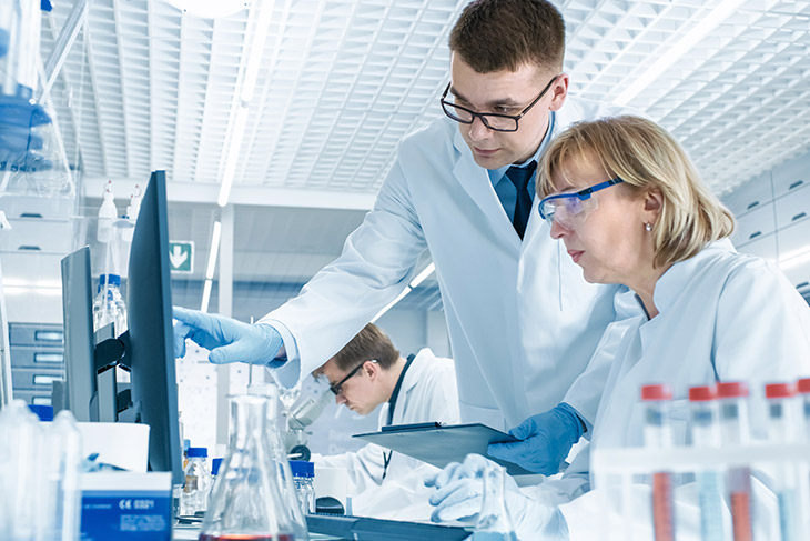 Conheça os principais motivos para investir em tecnologia para laboratórios de análises clínicas