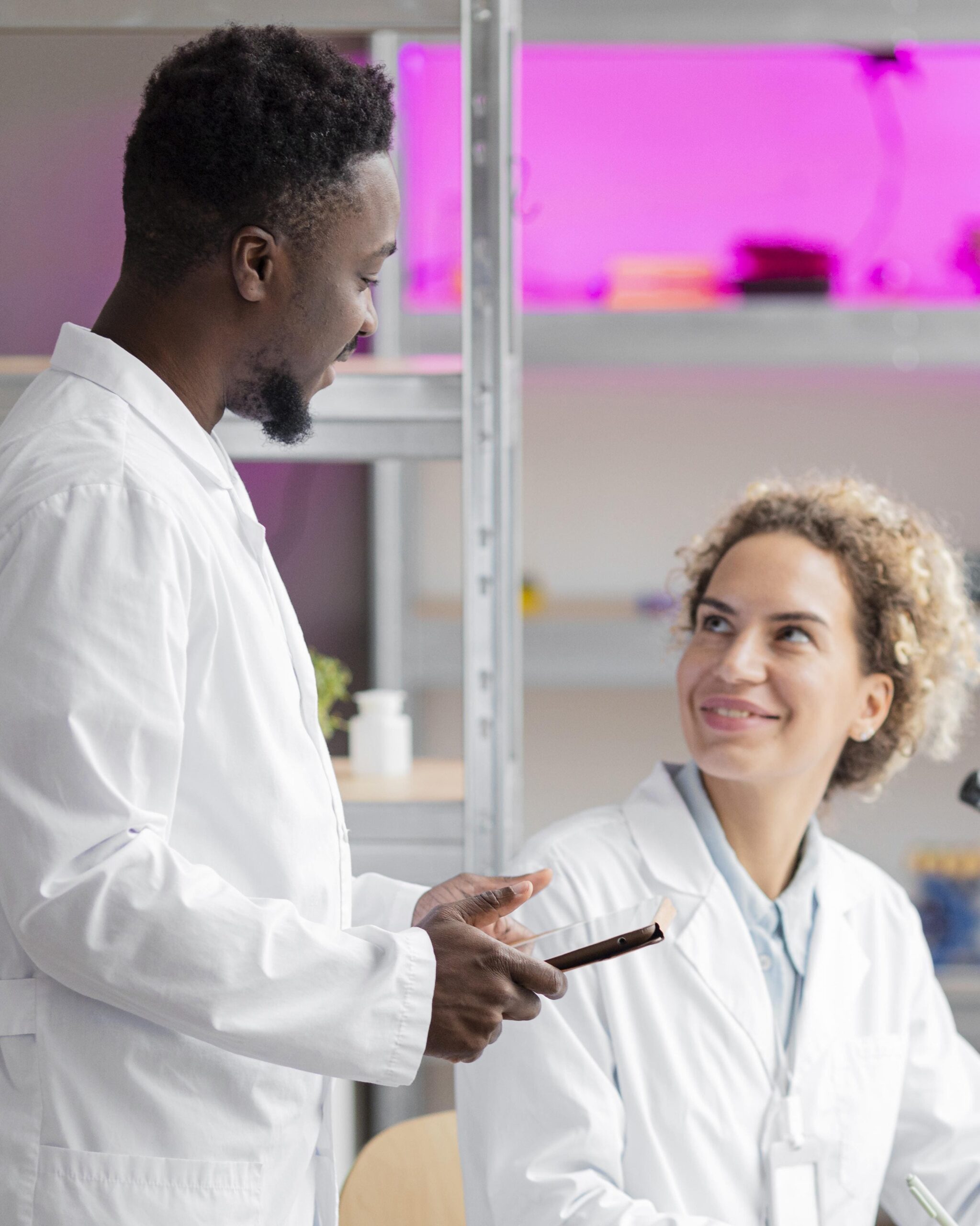 Comunicação em laboratórios de análises clínicas: o elo que conecta qualidade, produtividade e segurança